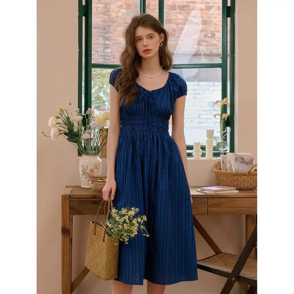 藍寶石圓領束腰棉質連衣裙